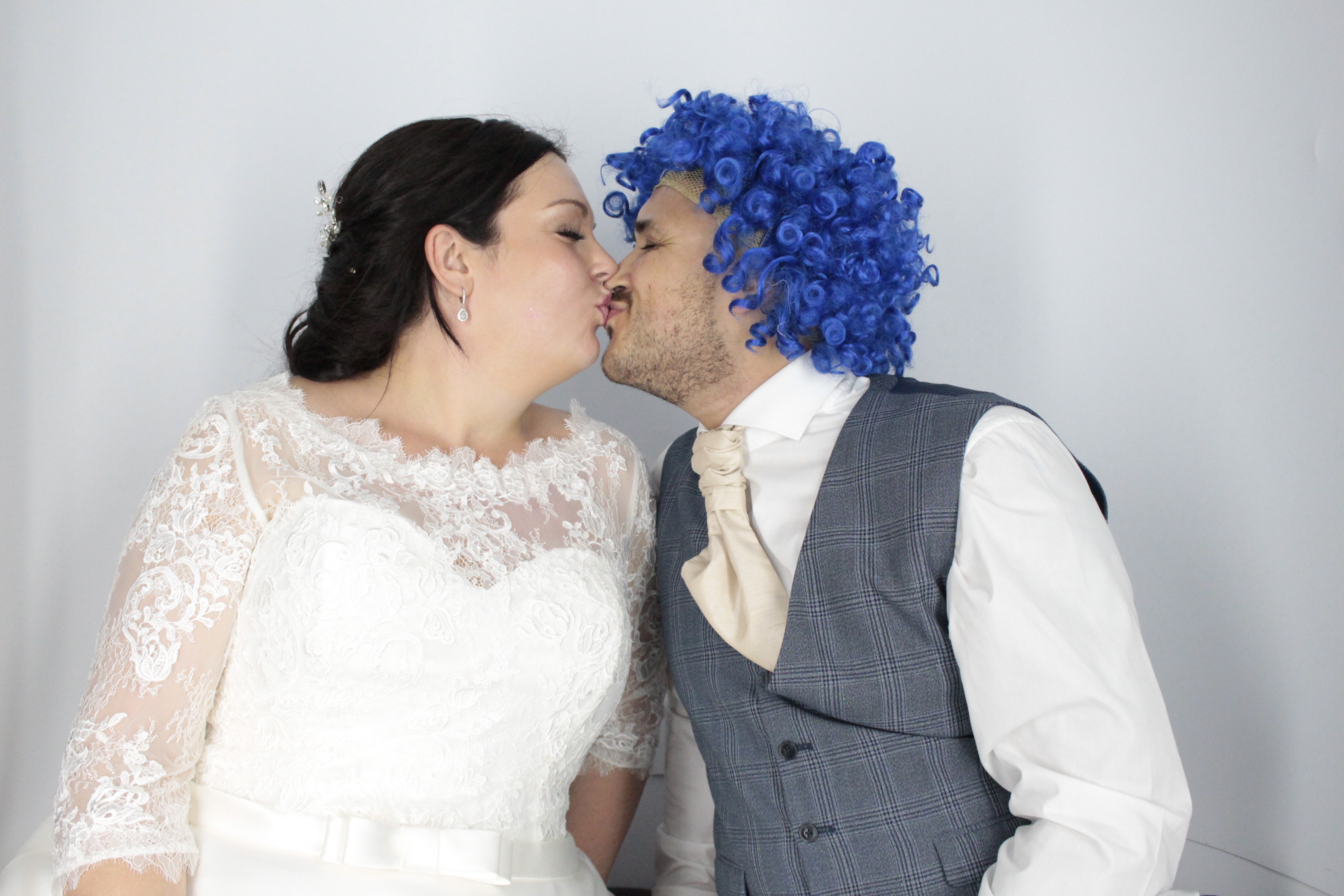 Emma & Karl's Wedding | View more photos from the event at gallery.myphotoboothexperience.co.uk/u/MyPhotoBoothExperienceLtd/Emma-Karls-Wedding